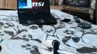 بي بي سي يضرب ملكة إيبوني ممتلئة الجسم في فيلم إكس إكس إكس هاردكور