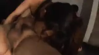 نساء بيض ممتلئات بأثداء و مؤخرات عملاقة في أفلام إباحية