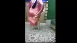 جلسة نيك سوداني جامحة: مشهد من منظور المشارك