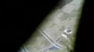 فتاتا الاتوبيس