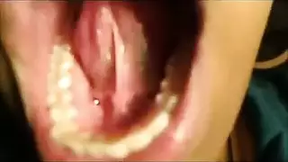 مرأة و تلات رجال