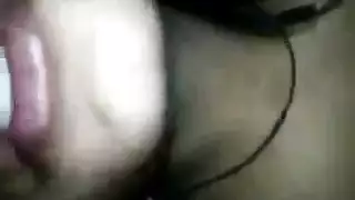 فتاة كبيرة الصدر تمص وتركب من أجل قذف السائل المنوي