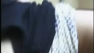 جنس عنيف على طراز بوليود: أوضاع كلابية وقذف على الوجه