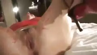 مصري ينيك زوجت صاحبه قدامه وزوجها يصورهم
