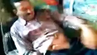 امراة واخدة ورجال كثيرة