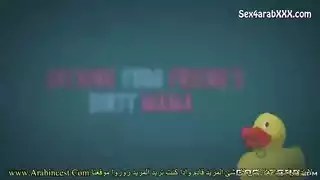 جنس جامح في حوض الاستحمام ينتهي بقذف عميق