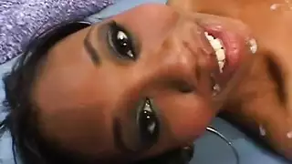 وصول ساخن يتحول إلى جنس عنيف