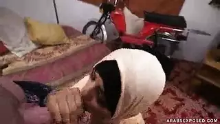 ينيكك خدمة محجبة ندلوسي وسعودي