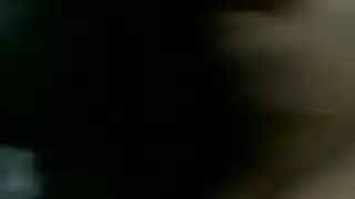شاب يضاجع امه في الفراش في اسخن نيك مترجمه