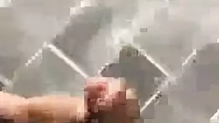 بنت مع غوريلا فى علاقة نيك