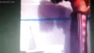 ام طلب من ابنها يدك مؤخرتها
