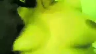 السوداء تصرخ من الوجع