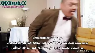 نيك ثلاثي: العاهرات طويلات الأرجل تأخذ كل الأعضاء