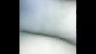 لقاء عبر الإنترنت يتحول إلى بورن شرجي صريح