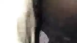 عاهرة أشقر كبيرة الثدي تنكح بقضيب شاحب