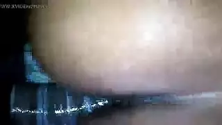 خيال قضيب أسود ضخم وجماع حلق عميق لسمراء