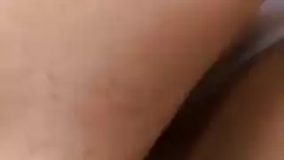 بنات بحلمات منتصبة في تناغر شره للمص
