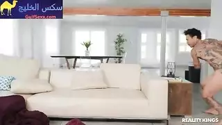 الاخت تنفجر و تقذف