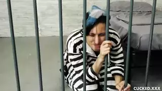 راجلين نجون امرأة