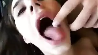 فتاة مصرية ساخنة تنيك سريع وخشن