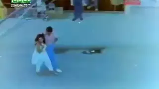 اضغط تشغيل لمشاهدة فيلم إباحي صريح