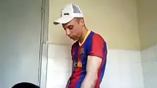 جلسة جنس ساخنة لزوجين عربيين هاويين في الحمام