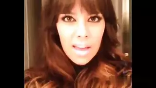 الجد المثير يضرب كريستينا فينيكس في كابينة النادي الليلي