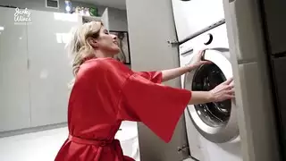ينكها وهيا حاصلة في الغسالة