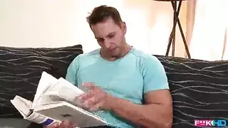 ينيك بنت أمام شقيقتها الصغرى خصب عنها