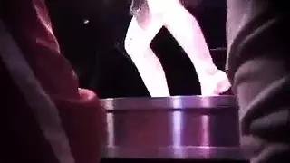حيوانات مع بنات سكس جامد