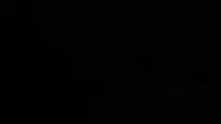 سحاق في المواصلات انمي