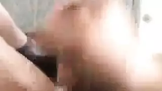 جنس وجه قاسي وجلسة بلع سائل منوي