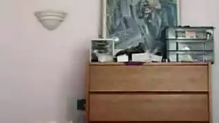 جاك يضرب سيقانها الطويلة وحفرها الضيقة