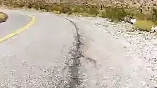 ألبوس عارية في الحمام