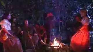 مقطع إباحي لخيال قرابة غير مرغوب