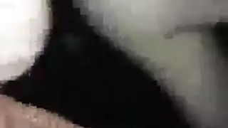 العاهرة قذرة الذهن ميغان روكسكس تأخذ قضيبًا أسود
