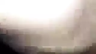 الفتاة الصغيرة تتعرض للضرب من قبل مدلكها الشهواني
