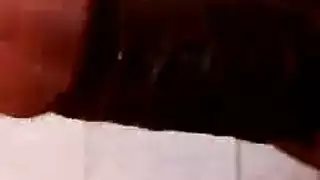 قرنية أسود سوداء الهزات قبل عن طريق الفم