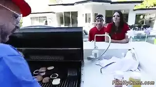 امراة تصل الى النشوى الجنسية من النيك العنيف