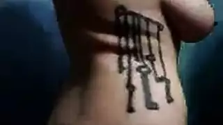 أجساد الطالبات تُستنفد في جنس جماعي