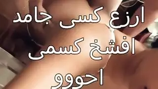 وجبة سريعة خلسة في المطبخ تتحول إلى بورن عنيف في الغرفة