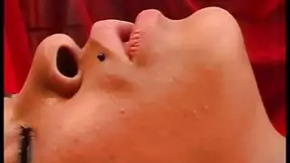 اغراء سحاقيأت
