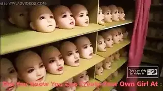 الآسيوية الجنسية ذات الفرج المشعر تتوسل لعملية جنس جماعي