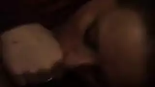 مراهقة وقحة تبلع قضيب صديقها