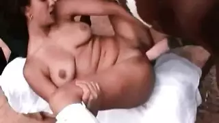 بورنو وضع الفروسية: ركوب عميق حتى القذف