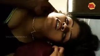 رغبة الأشقاء: أول مرة شرجية مع الأخ الأكبر