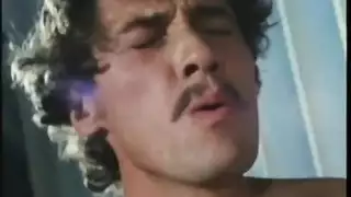 أعز أصدقائي استغل من قبل صديقه
