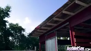 فرج مؤلم بعد ماراثون جنس عنيف قاس