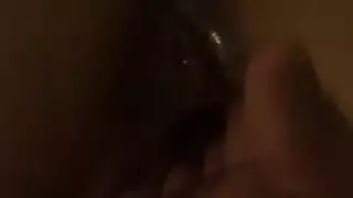 حفلة سحاقية مشعرة جامحة مع رش وفتح شرجي