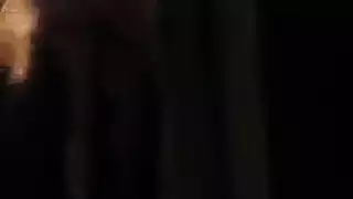 الوصول للذروة: فعل ثيروسا الشهواني بالأصابع